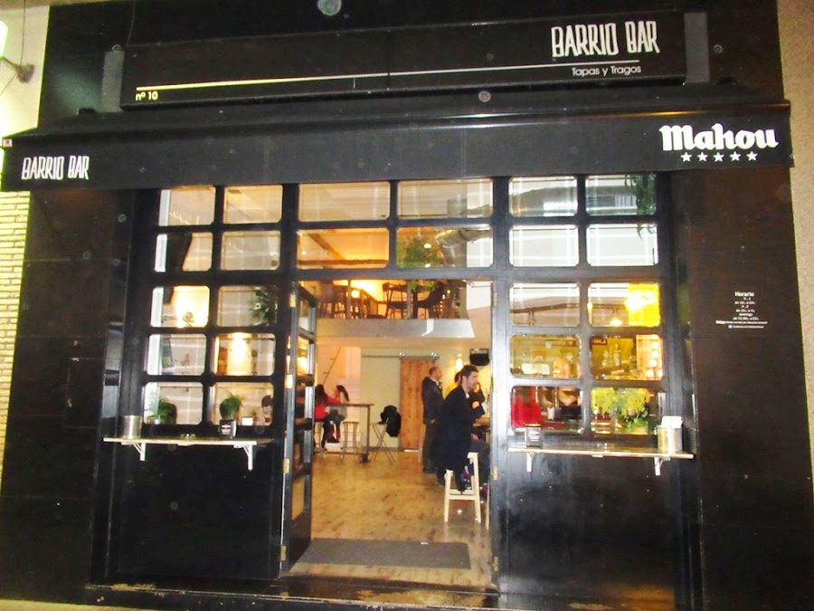 Barrio Bar
