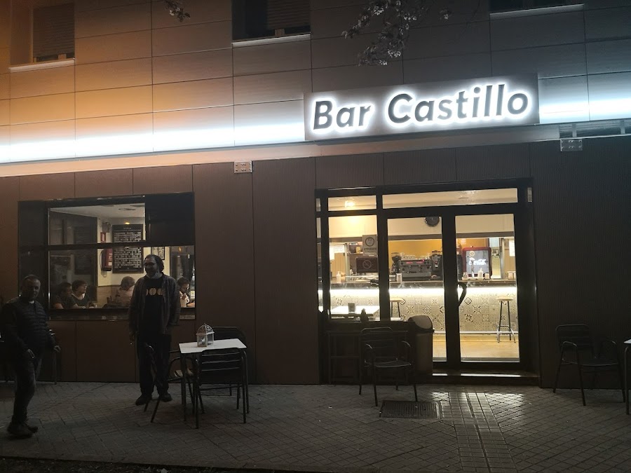 Castillo Bar