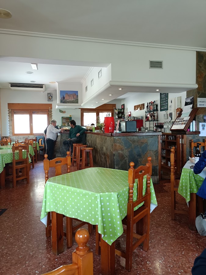 Cambio de dueños, te esperamos en El Bar de Riglos abierto desde Abril de 2019.